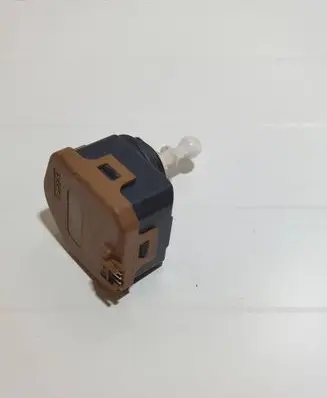 Nissan Qashqai Headlight level adjustment motor 007878