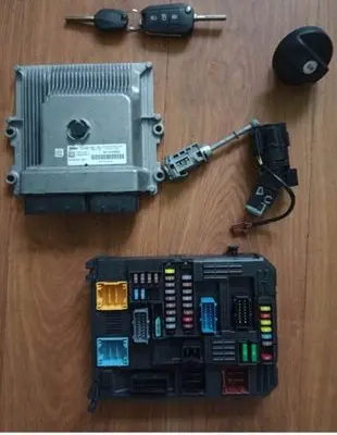 Citroen C3 Engine ECU kit and lock set 9663123380