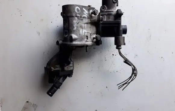 Nissan Note (E11) EGR valve