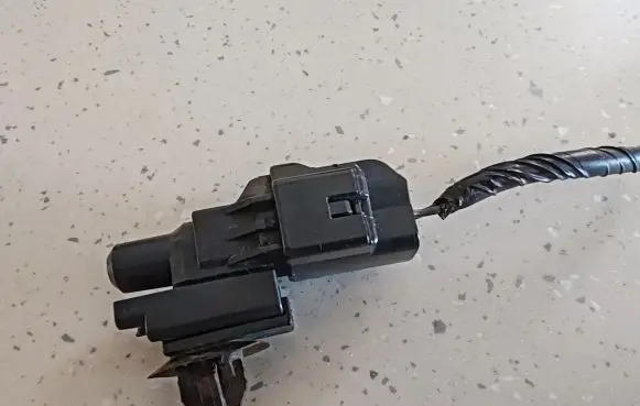 Subaru Legacy Outside/exterior temperature sensor 0775005191
