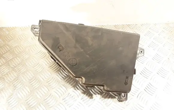 Volvo S90, V90 Fuse box set 31398001