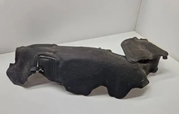 BMW X3 G01 Heat shield in engine bay 8607143
