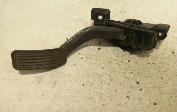 Mazda 6 Accelerator throttle pedal 1988003440 03J270964B4
