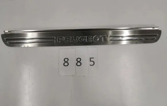 Peugeot 407 Foot area side trim 