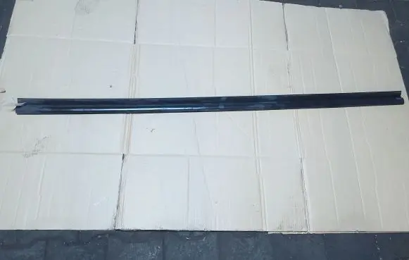 Sill/side skirt trim