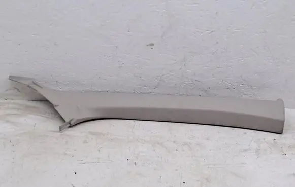 Citroen C5 (A) pillar trim 9810165777