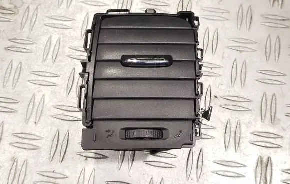 Opel Vivaro Dash center air vent grill 226979