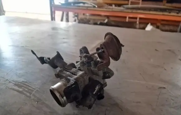Honda CR-V Throttle valve 0281002680