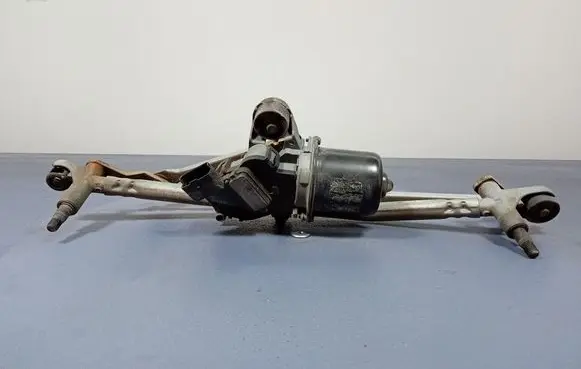 Citroen C3 Front wiper linkage and motor