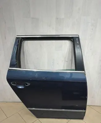 Volkswagen PASSAT B6 Rear door 