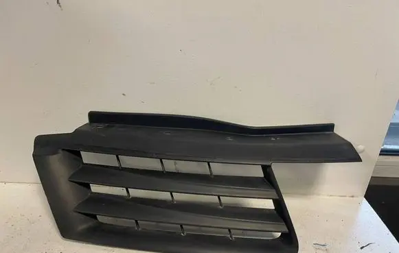 Renault Espace IV Front bumper upper radiator grill G000173881 1452000