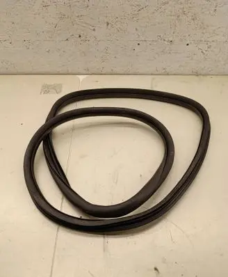 Citroen C3 Rear door rubber seal (on body) 9670311480