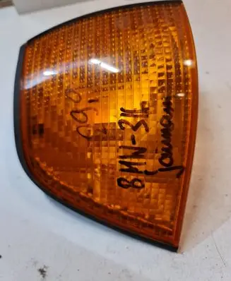 BMW 3 E36 Front indicator light 1387044 155052