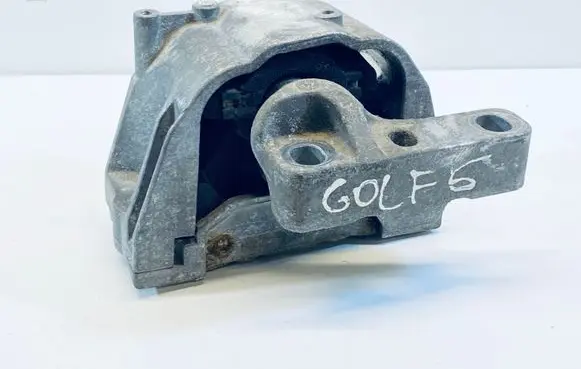 Volkswagen PASSAT B6 Engine mount bracket 1K0199262AE