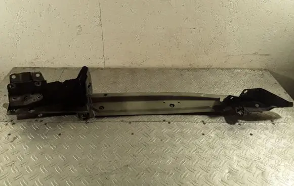 Porsche Cayenne (9PA) Fender mounting bracket 7L5819684A 0B08