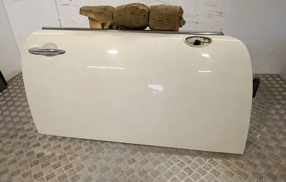 Mini One - Cooper Coupe R56 Front door 