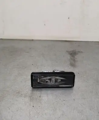 Opel Grandland X Number plate light 9815226680