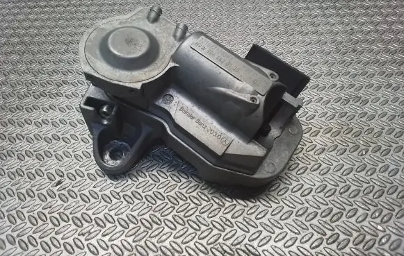 Steering wheel lock