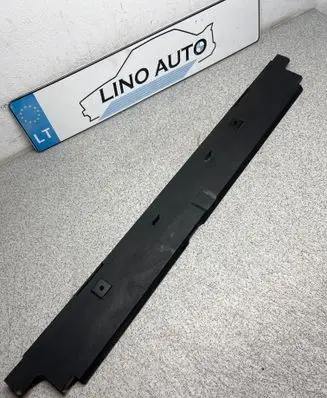 BMW 1 F20 F21 Radiator trim 17117600543