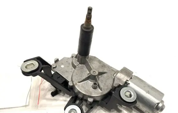 Volkswagen Polo IV 9N3 Rear window wiper motor 6Q6955711C