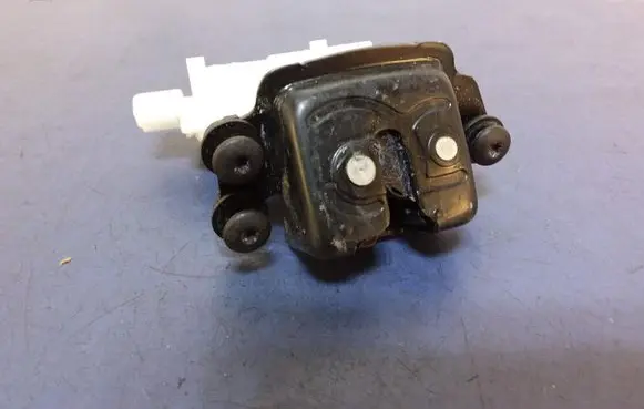Toyota Corolla E210 E21 Tailgate/trunk/boot lock/catch/latch