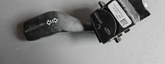 Ford Mondeo MK IV Indicator stalk 6G9T13335AF J6R3A 07K09030507CCC