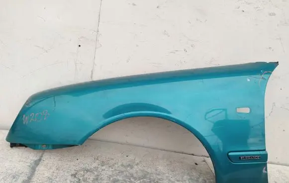Mercedes-Benz CLK A208 C208 Fender