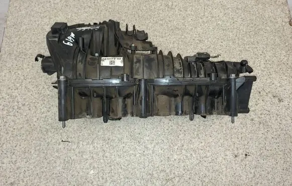 BMW 1 E81 E87 Intake manifold 7810178 7810179 7810741