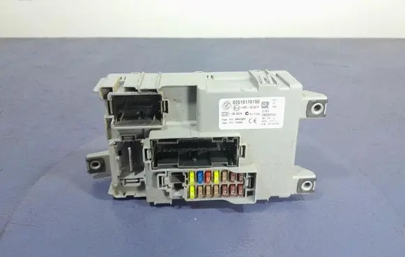 Fuse box set