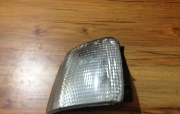 Front indicator light