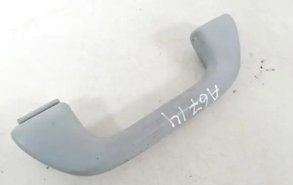 Honda CR-V Front interior roof grab handle