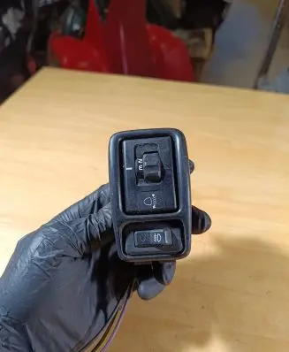 Chrysler Voyager Fog light switch 4565268