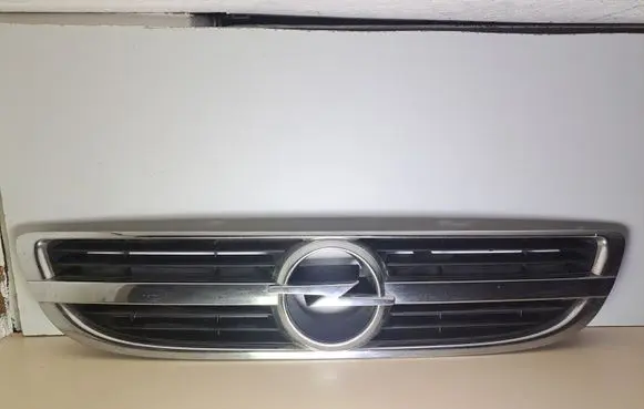Opel Zafira A Front grill 24453538