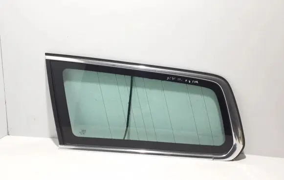 Volvo XC70 Rear side window 30745485