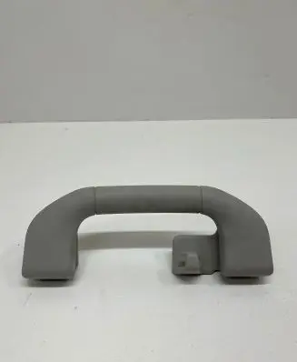 Mercedes-Benz C W204 Rear interior roof grab handle A2048100151