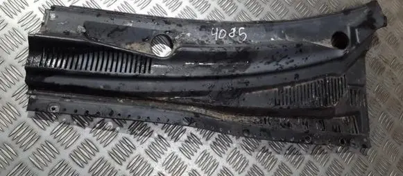 Wiper trim