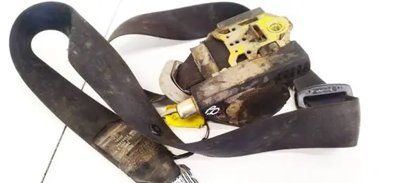 Volkswagen Caddy Front seatbelt 2K0857806B 33042464