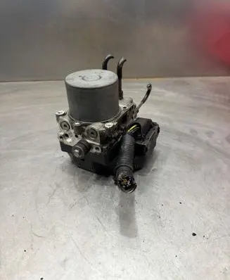 Mazda 6 ABS Pump GAM7437A0 1338004451 K0089