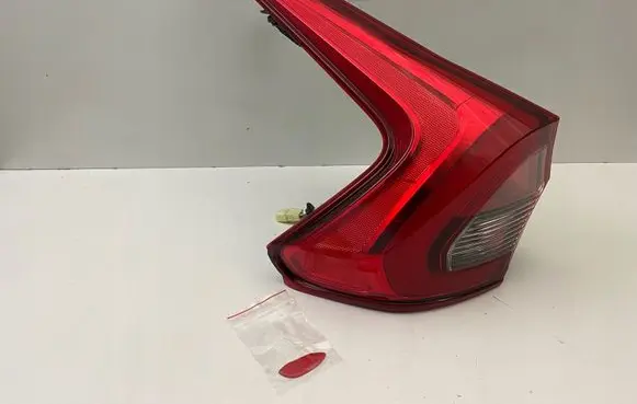 Mitsubishi Eclipse Cross Rear/tail lights