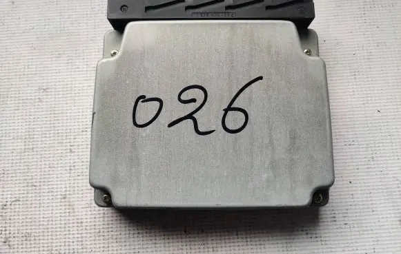 Audi A4 S4 B5 8D Engine control unit/module 1928403486D