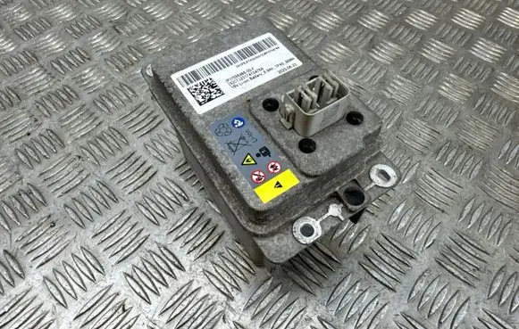 Tesla Model 3 Hybrid / electric car battery 159848600F