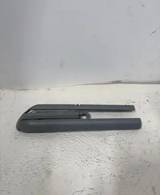 BMW 5 E39 Front passenger seat rail 52108207214