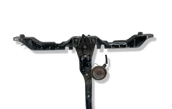 Hyundai Santa Fe Radiator support slam panel 