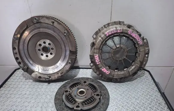 Suzuki SX4 S-Cross Clutch pressure plate 60R006M09B