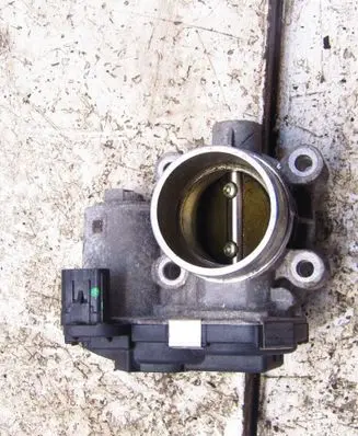 Toyota Auris E180 Throttle body valve 12671379AA