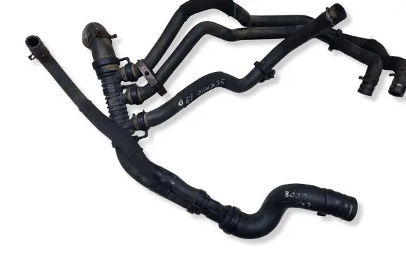 Renault Scenic II - Grand scenic II Engine coolant pipe/hose 8200170888C
