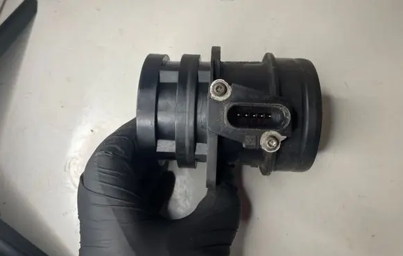 Audi A4 S4 B8 8K Mass air flow meter 06J906461B 06f906461b