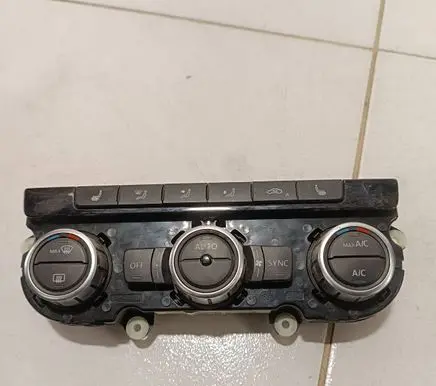 Volkswagen PASSAT B7 Climate control unit 3AA907044AG 5HB01125741