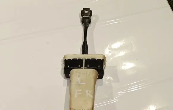 Land Rover Defender Rear door check strap stopper L8B2272A46AB