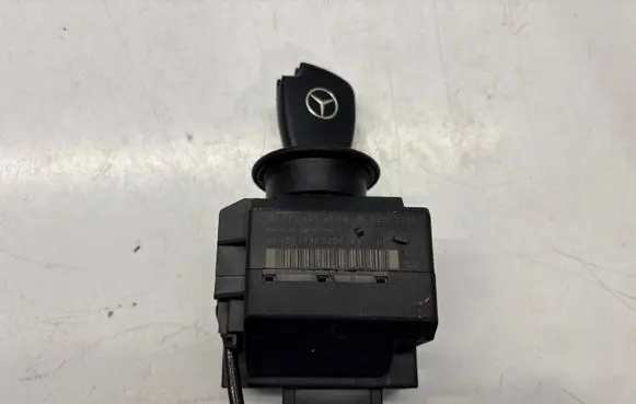 Mercedes-Benz E W211 Ignition lock 2115451008